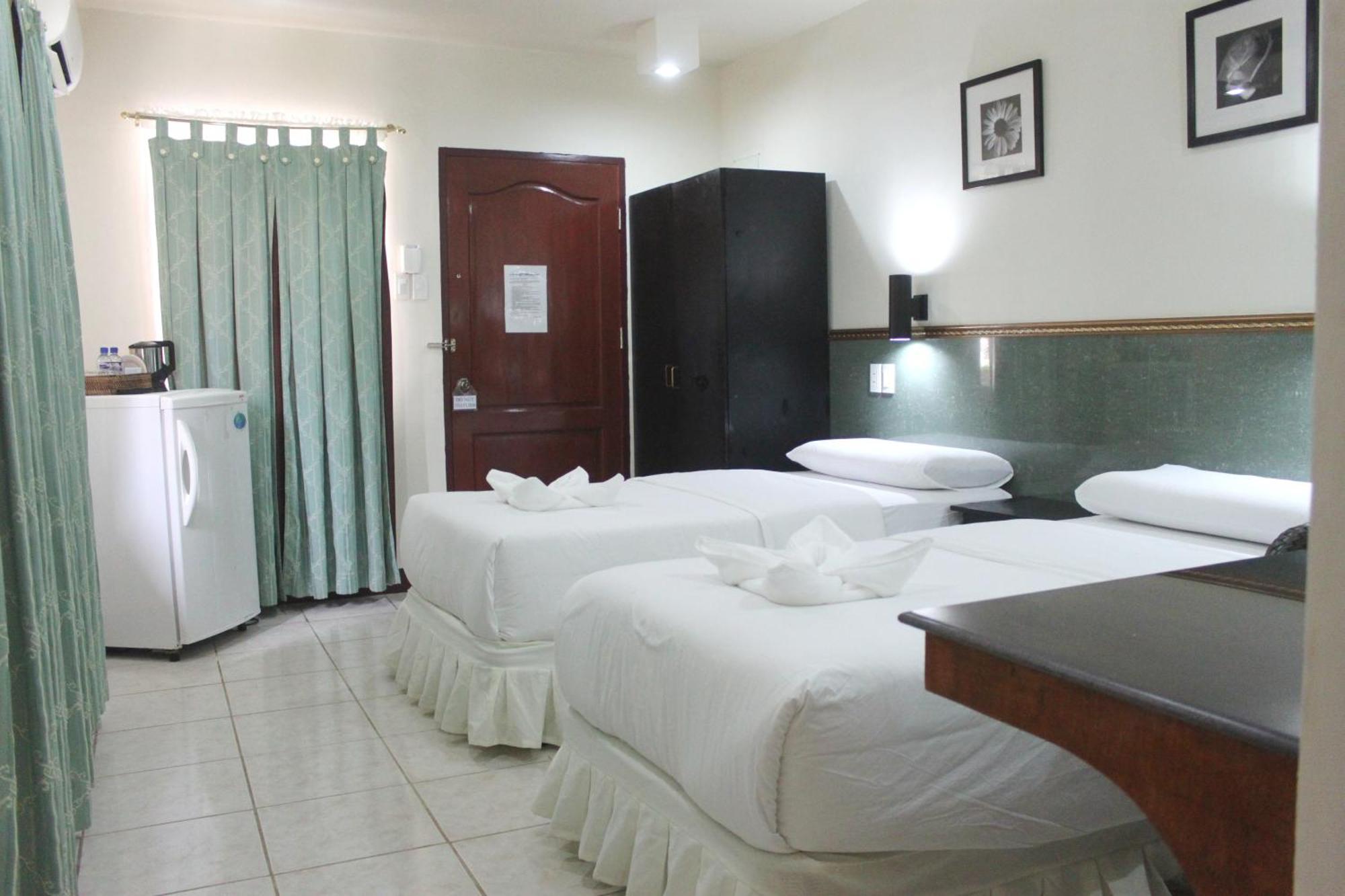 Lost Horizon Beach Dive Resort Bohol Exterior foto