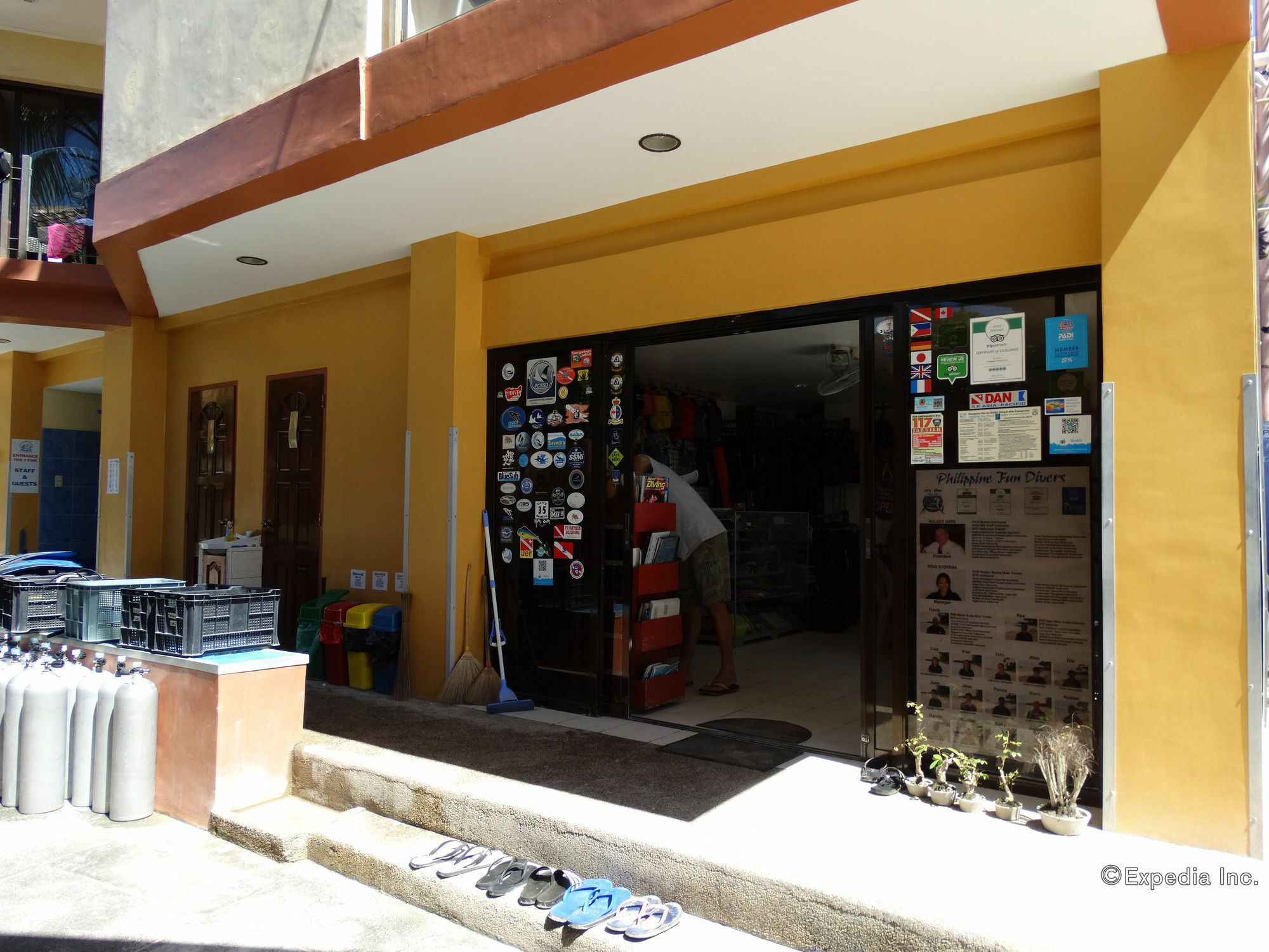 Lost Horizon Beach Dive Resort Bohol Exterior foto