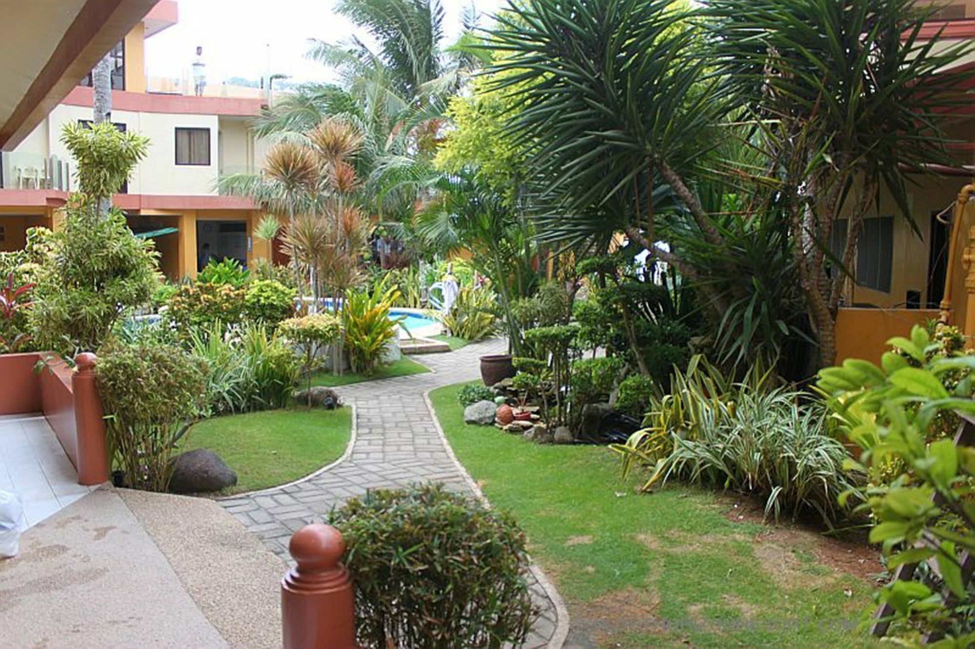 Lost Horizon Beach Dive Resort Bohol Exterior foto